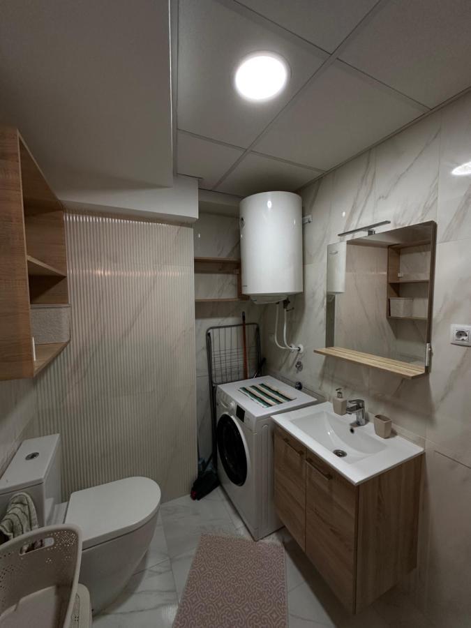 Διαμέρισμα Dow - Luxury 13th Floor, Parking *